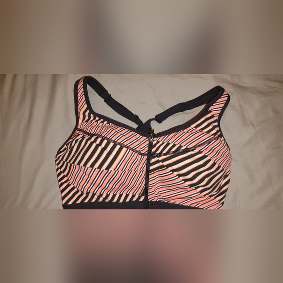 Victorias secret VSX SPORT bra SIZE 34D - Picture 2 of 12
